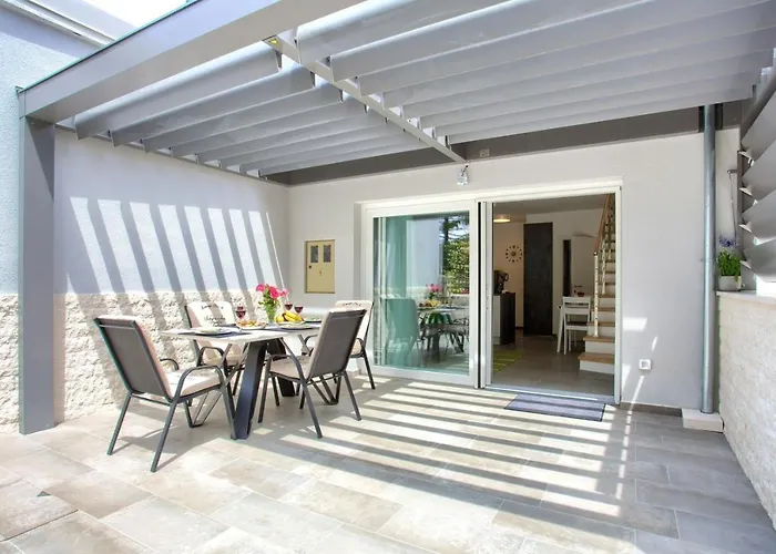 Vikendica House Mar *