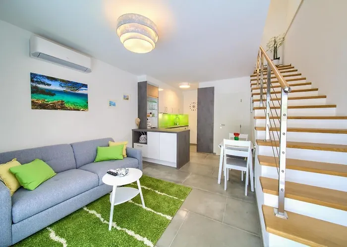 House Mar * Malinska